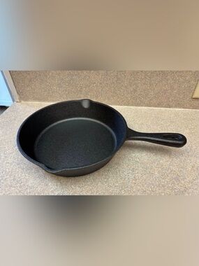New 8” Classic Black Cast Iron Skillet